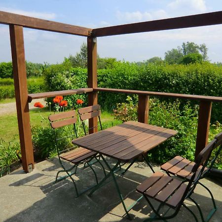 Hotel Kranichblick Kluis Екстериор снимка